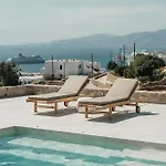 アパートホテル Athera Mykonos Tagou