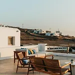 Athera Mykonos アパートホテル